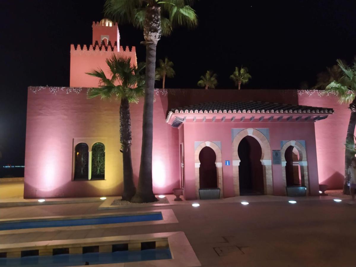 Apartament Pueblo Evita Pres De La Avec Piscine